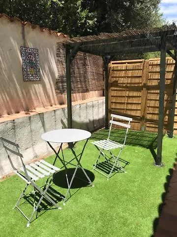 Apartment Studio Independant Pres Cap Canaille Avec Terrasse La Ciotat France